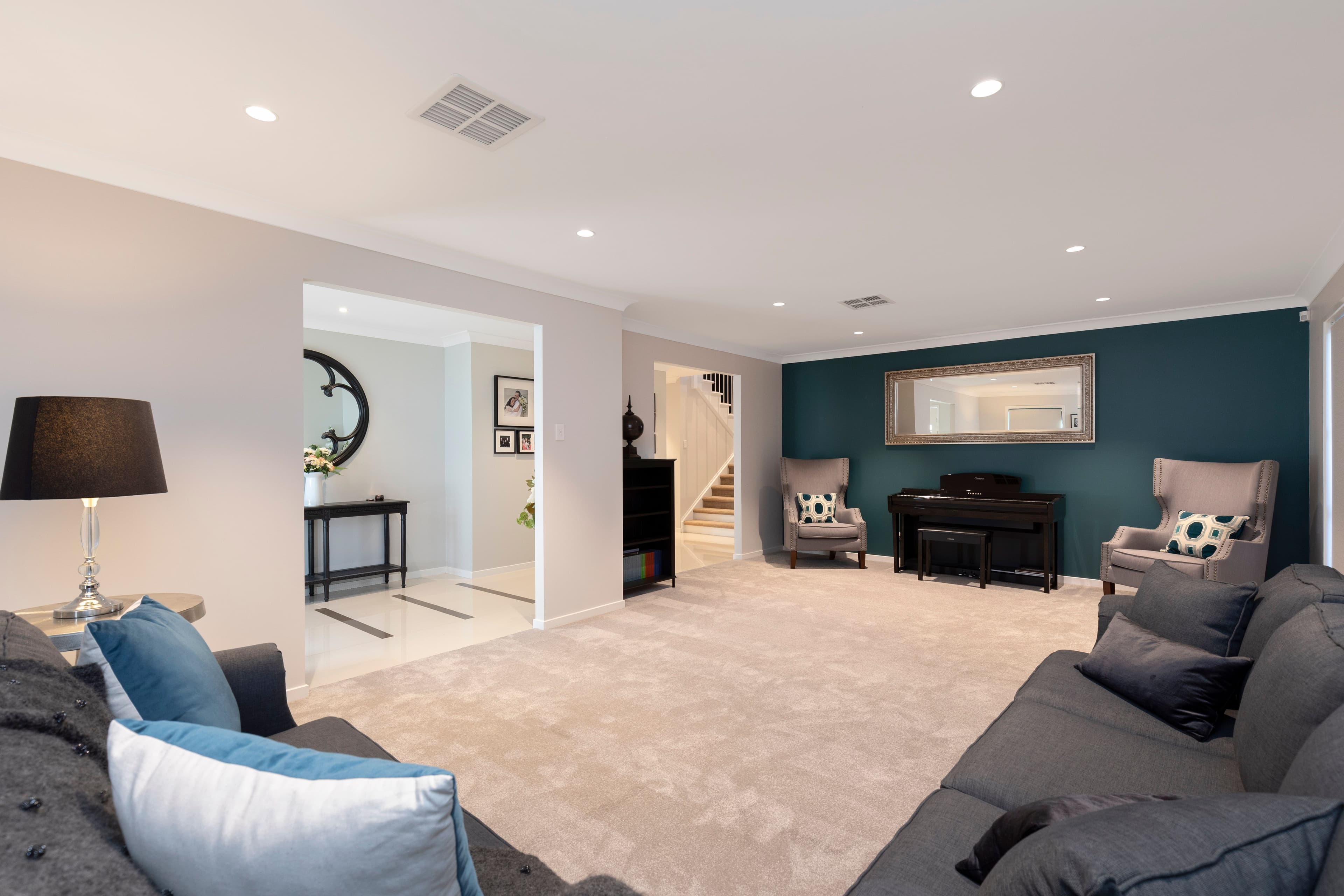 37 Taylor Place, Mackenzie QLD 4156, Mackenzie - Thumbnail 2