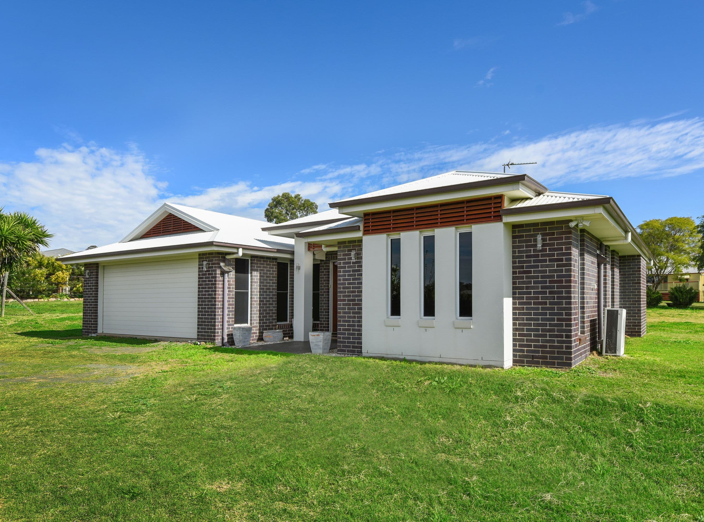 6 Phipps Drive, Meringandan West QLD 4352, Meringandan West - Thumbnail 2