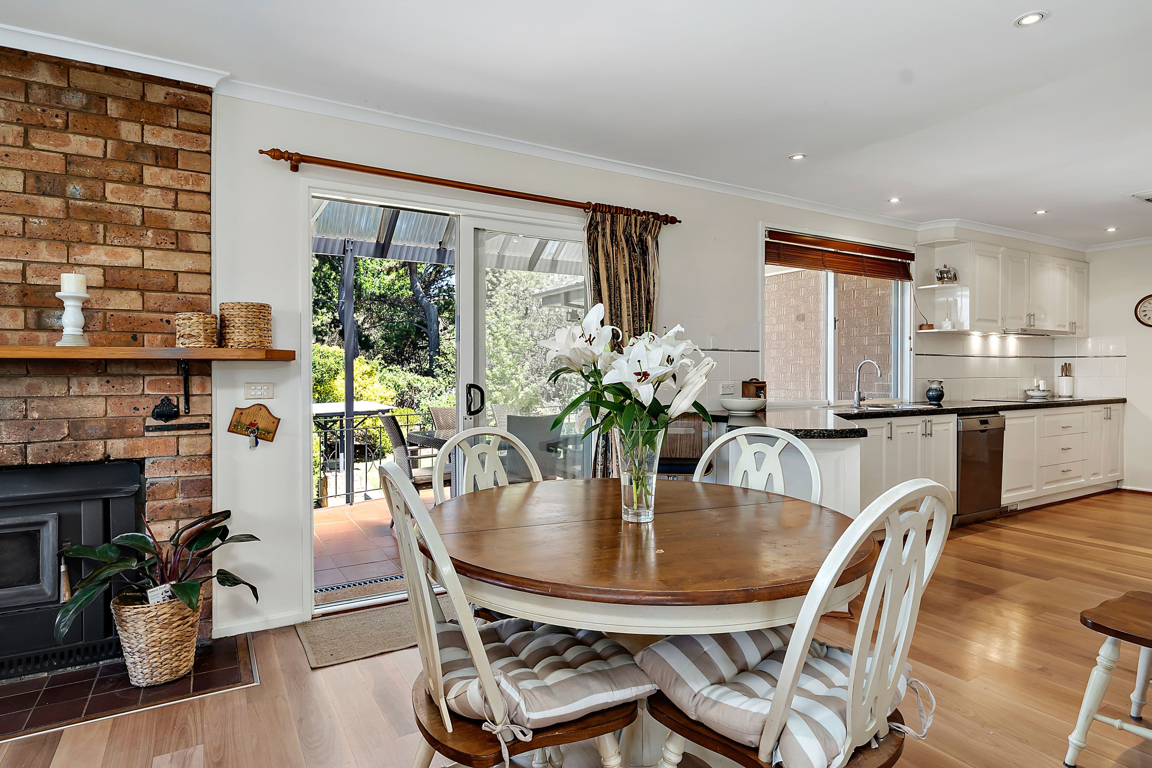 25 McLachlan Crescent, Weetangera ACT 2614, Weetangera - Thumbnail 7