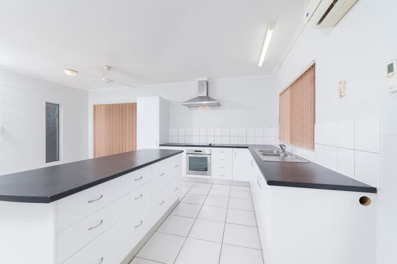 13 Bounty Close, BENTLEY PARK QLD 4869, Bentley Park - Thumbnail 2