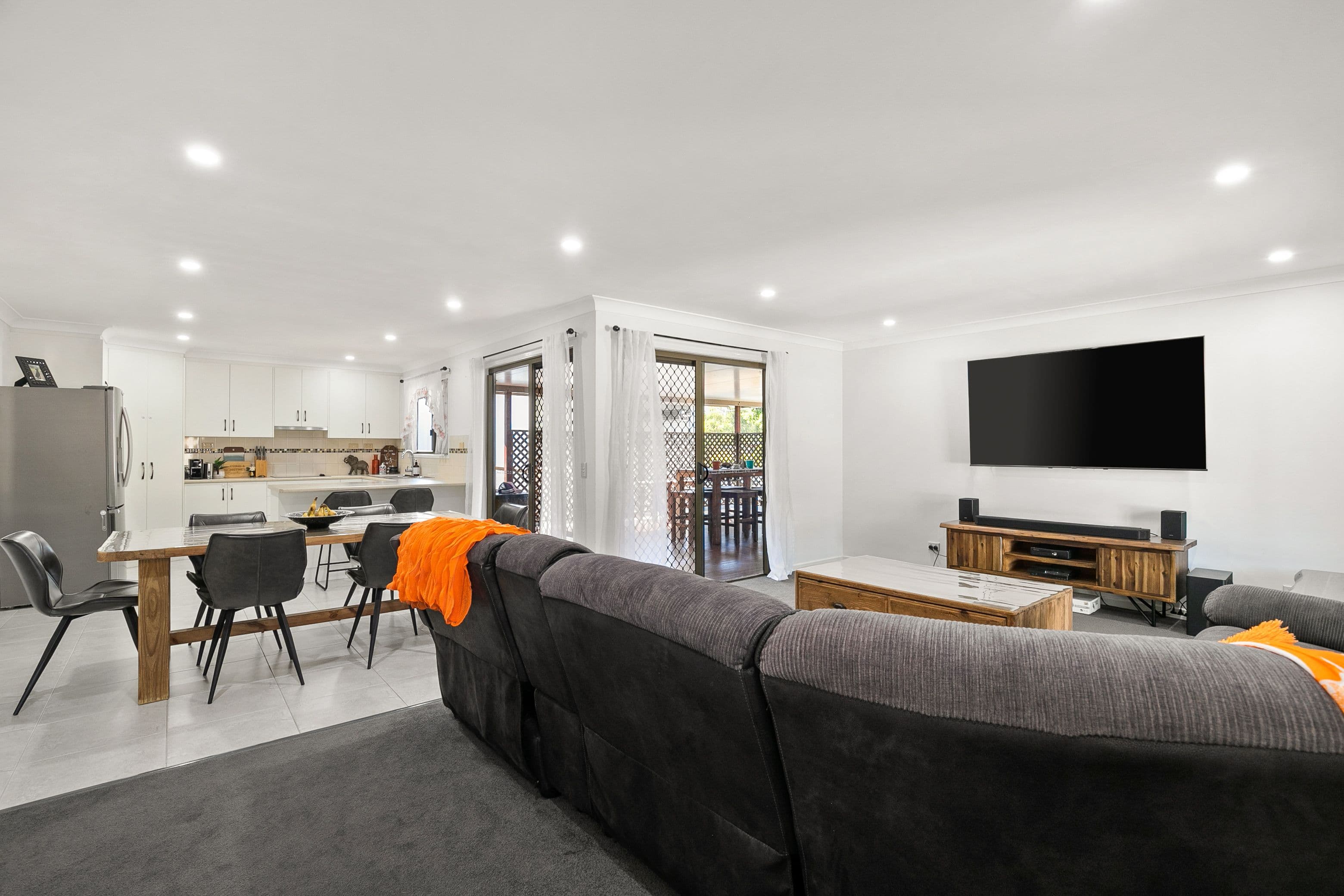 21 Gene Street, Emerald QLD 4720, Emerald - Thumbnail 6