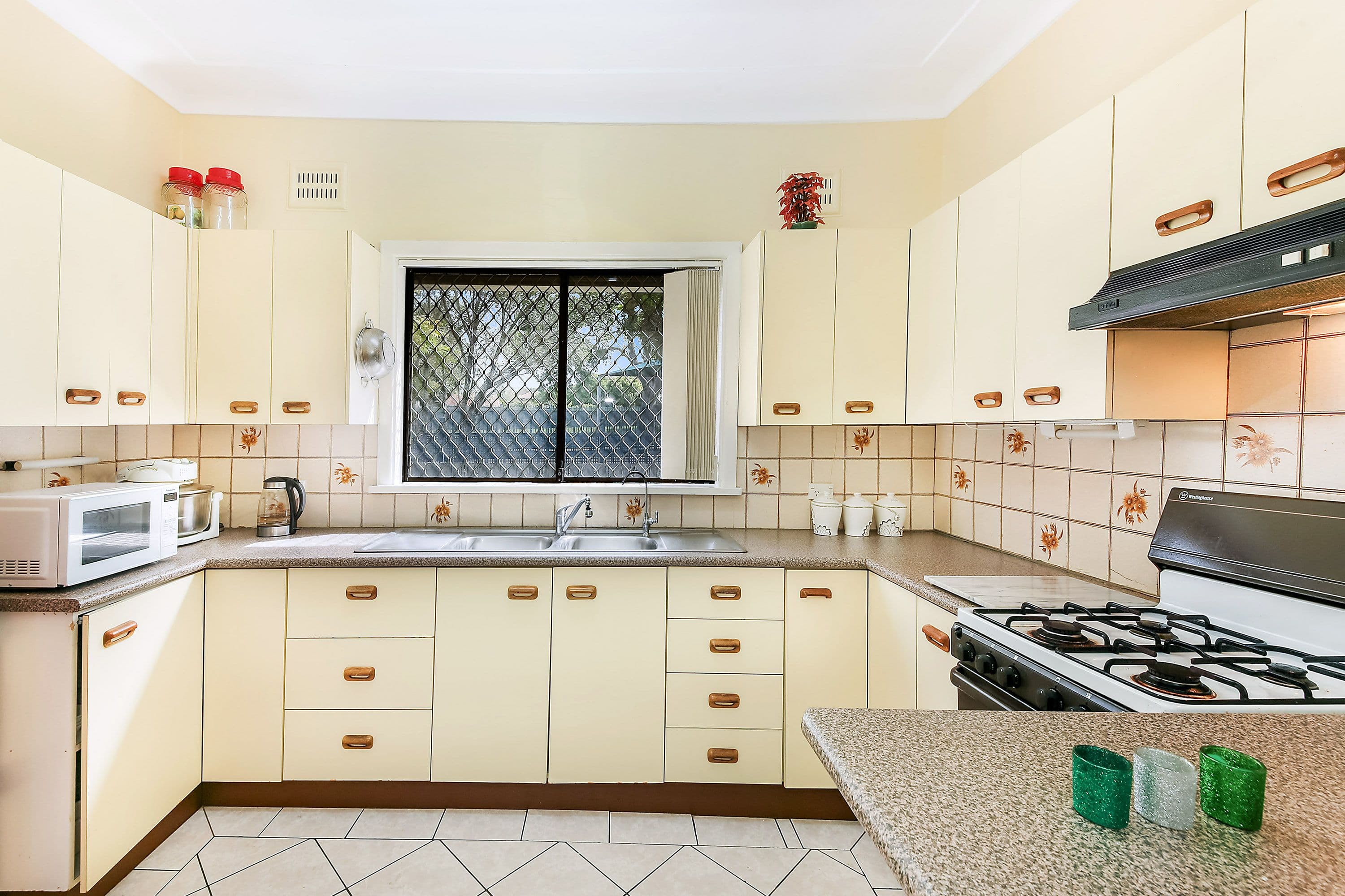 29 Chelmsford Avenue, Bankstown - Thumbnail 3
