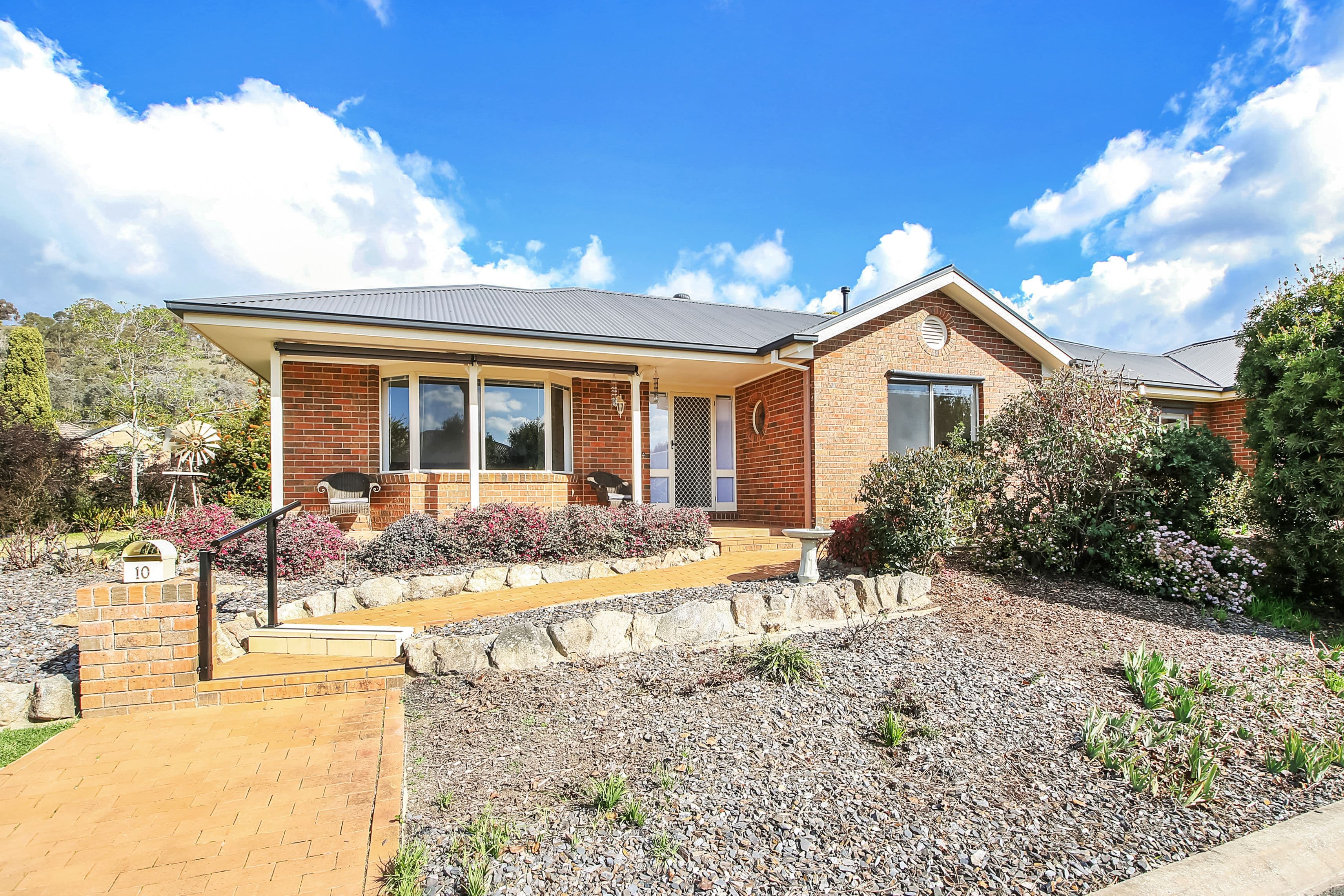 10 Sladen Court, West Wodonga VIC 3690, West Wodonga - Thumbnail 2