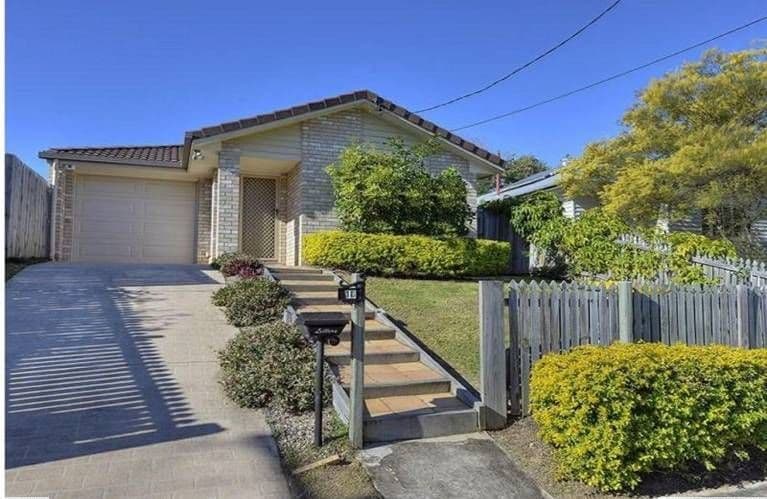 10 Dobbie Street, Holland Park QLD 4121, Holland Park - Image 1