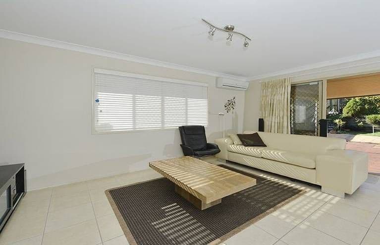 10 Dobbie Street, Holland Park QLD 4121, Holland Park - Thumbnail 6