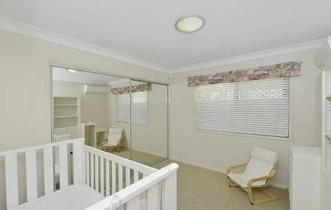 10 Dobbie Street, Holland Park QLD 4121, Holland Park - Thumbnail 8
