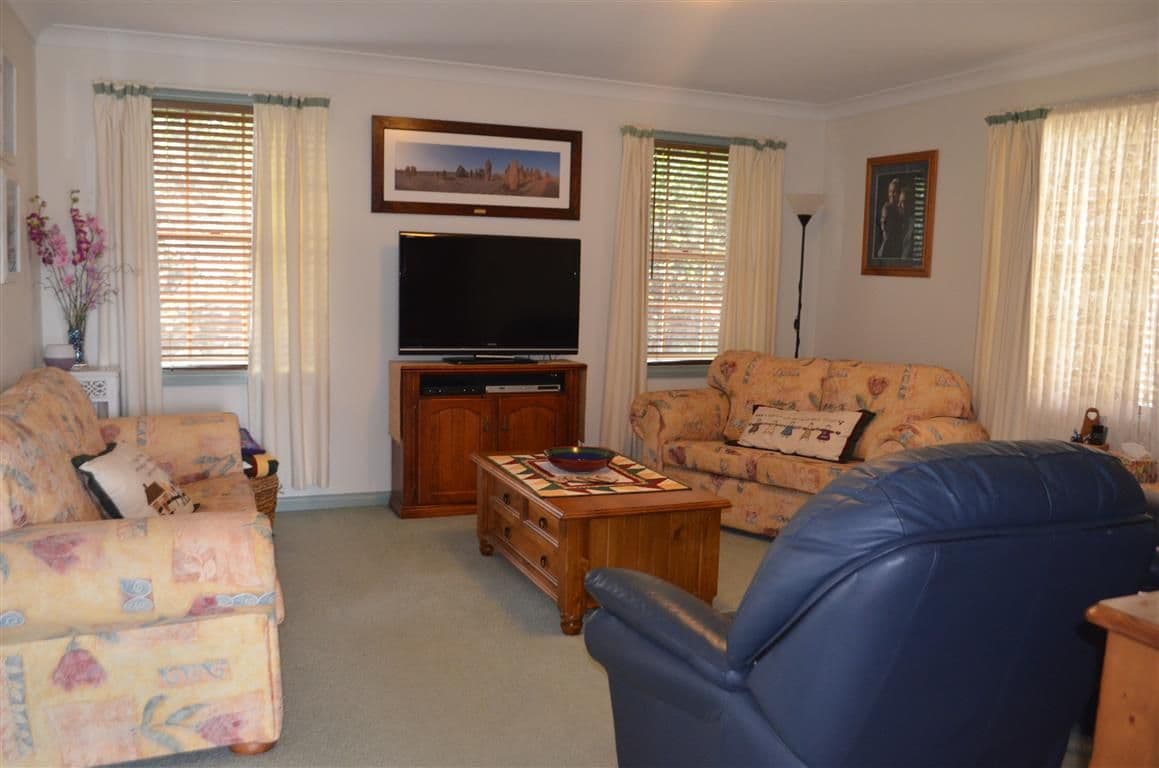3 Kiandra Drive, Tumut - Thumbnail 2