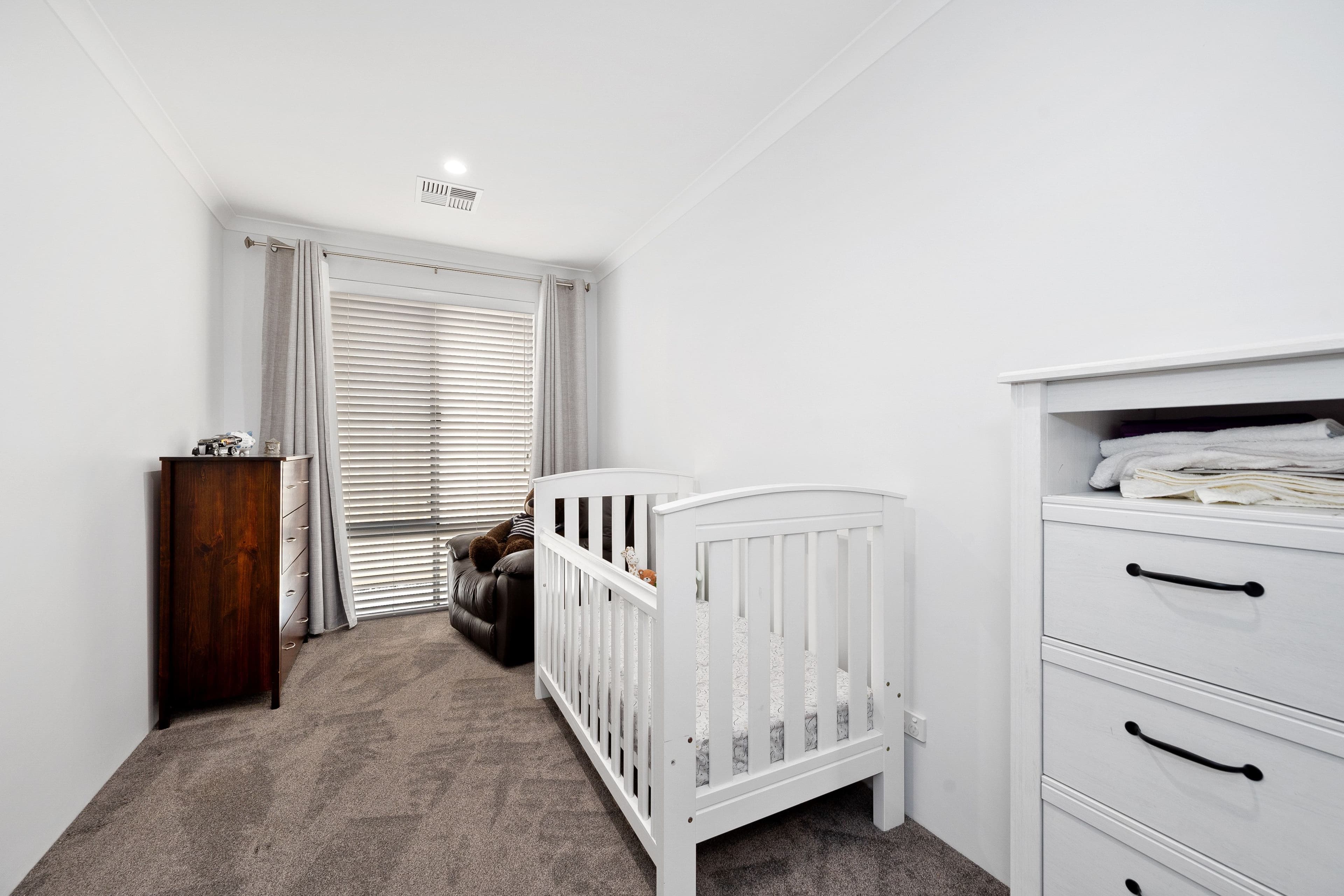 5 Borbey Street, Madeley WA 6065, Madeley - Thumbnail 4