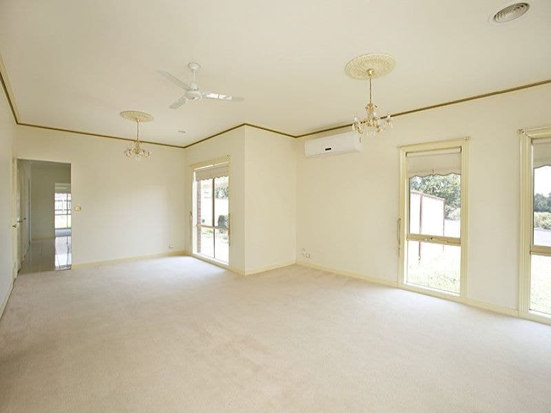 8 Stokes Court, Point Cook - Thumbnail 5
