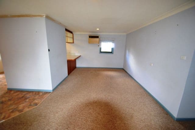 46 Delatite Road, SEYMOUR VIC 3660, Seymour - Thumbnail 4