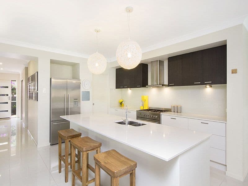 14 Abang Avenue, Tanah Merah QLD 4128, Tanah Merah - Thumbnail 2
