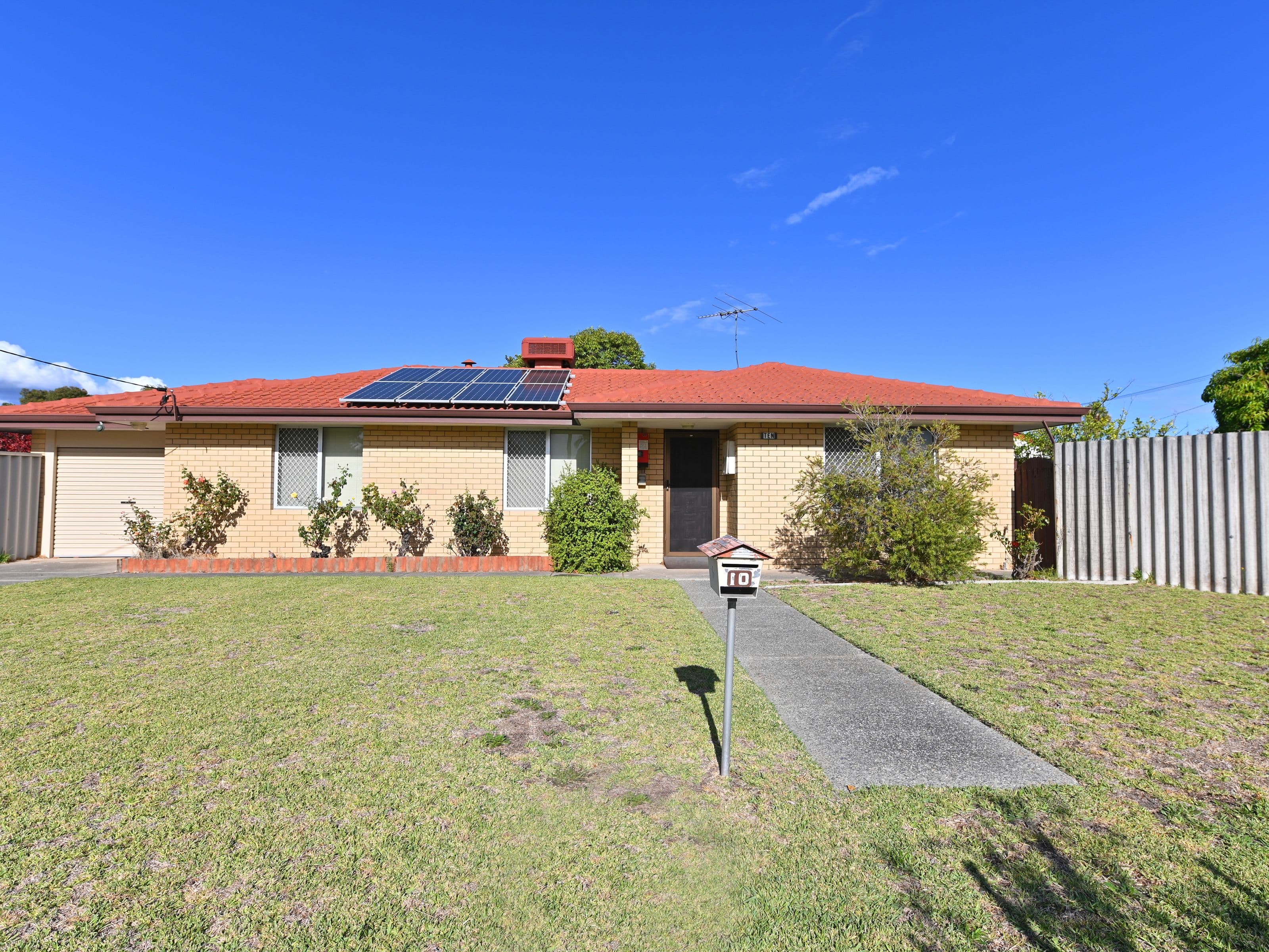 10 Puncheon Street, Langford WA 6147, Langford - Thumbnail 2
