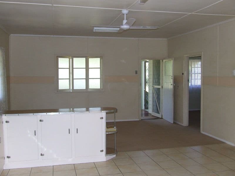 29 Alfs Pinch Road, BEERWAH QLD 4519, Beerwah - Thumbnail 6