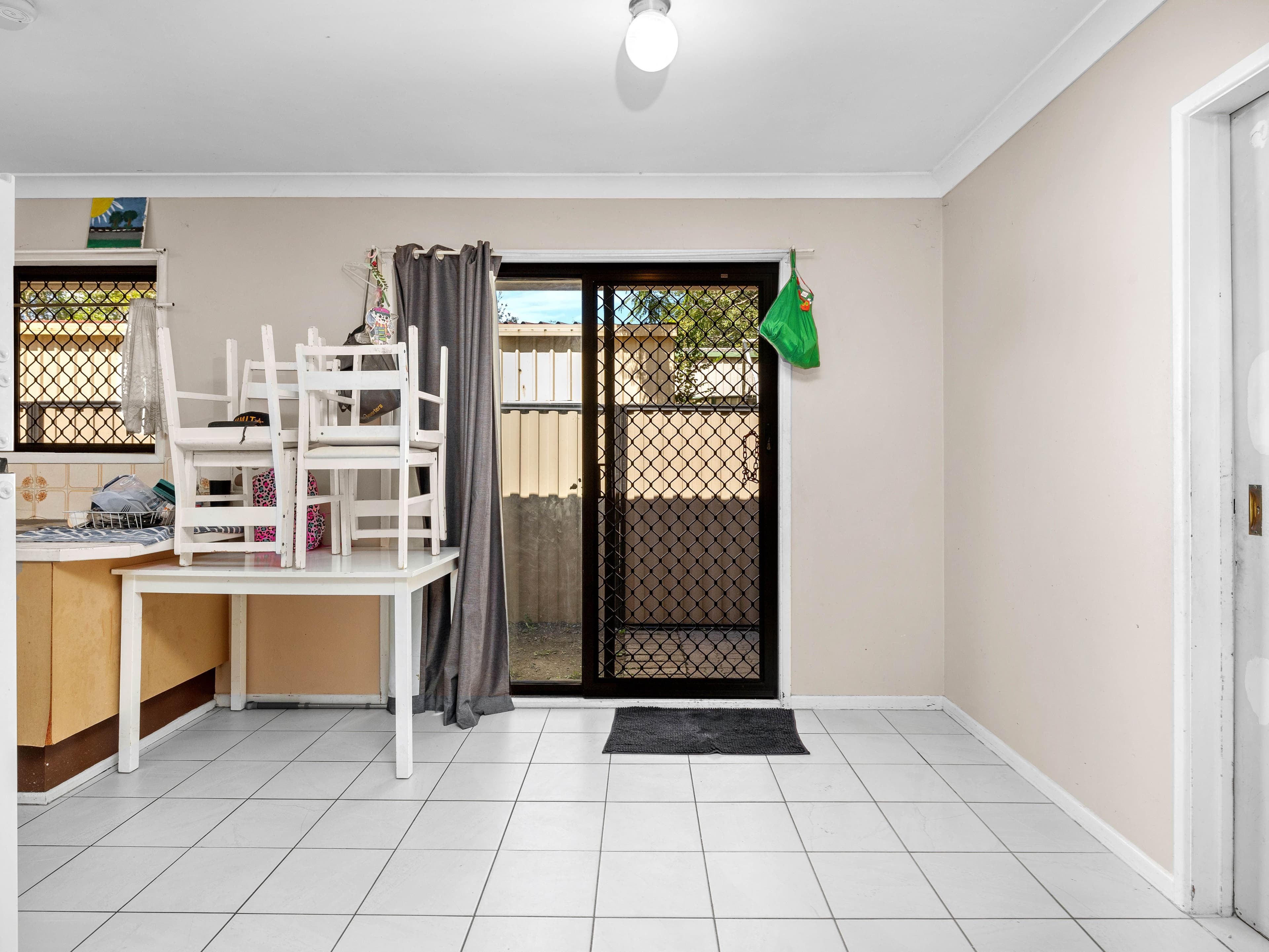 31 Willow Road West, Redbank Plains QLD 4301, Redbank Plains - Thumbnail 5