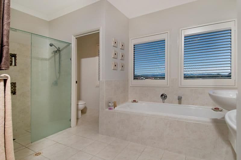 7 Comet Court, BRIDGEMAN DOWNS QLD 4035, Bridgeman Downs - Thumbnail 6
