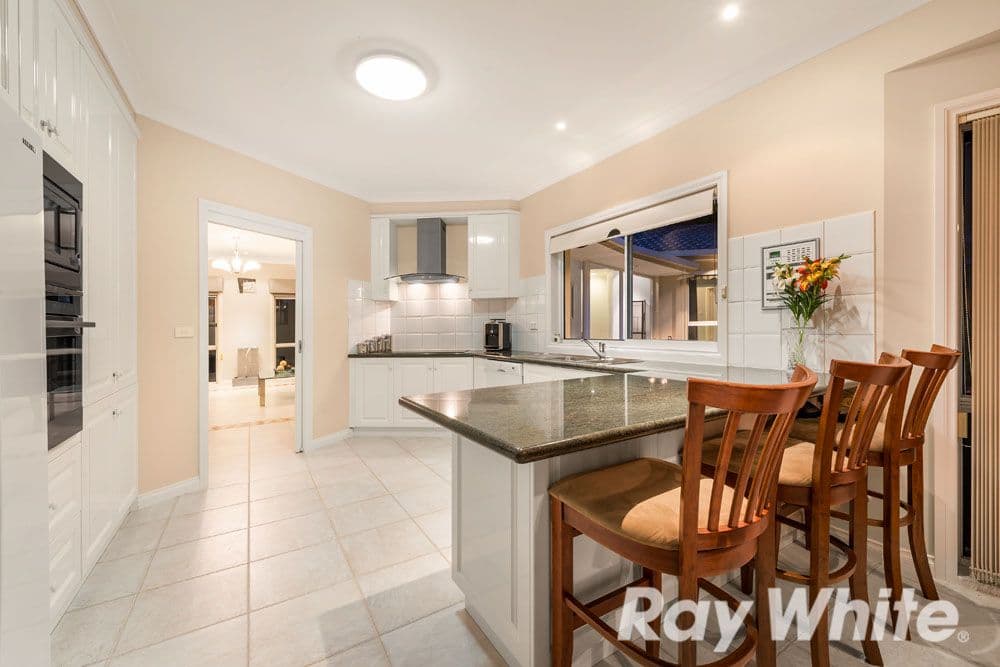 10 Arthur Streeton Place, Diamond Creek VIC 3089, Diamond Creek - Thumbnail 3