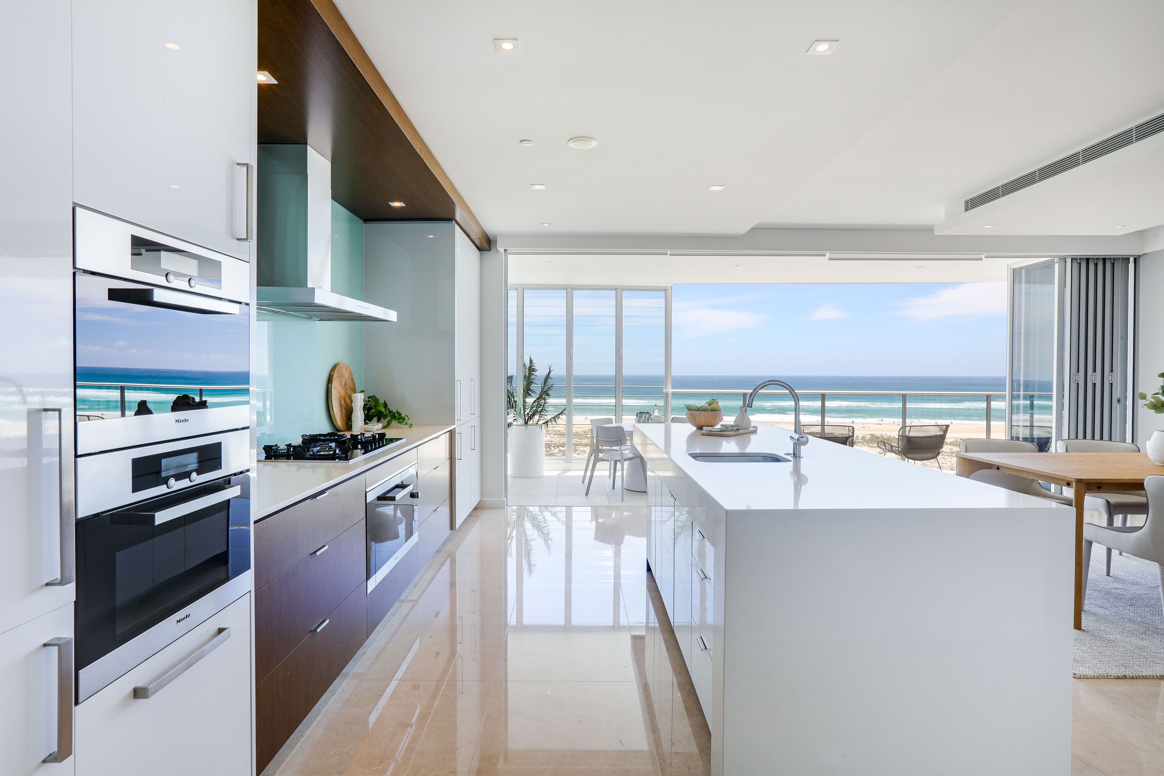 1 Haig Street, Kirra QLD 4225, Kirra - Thumbnail 8