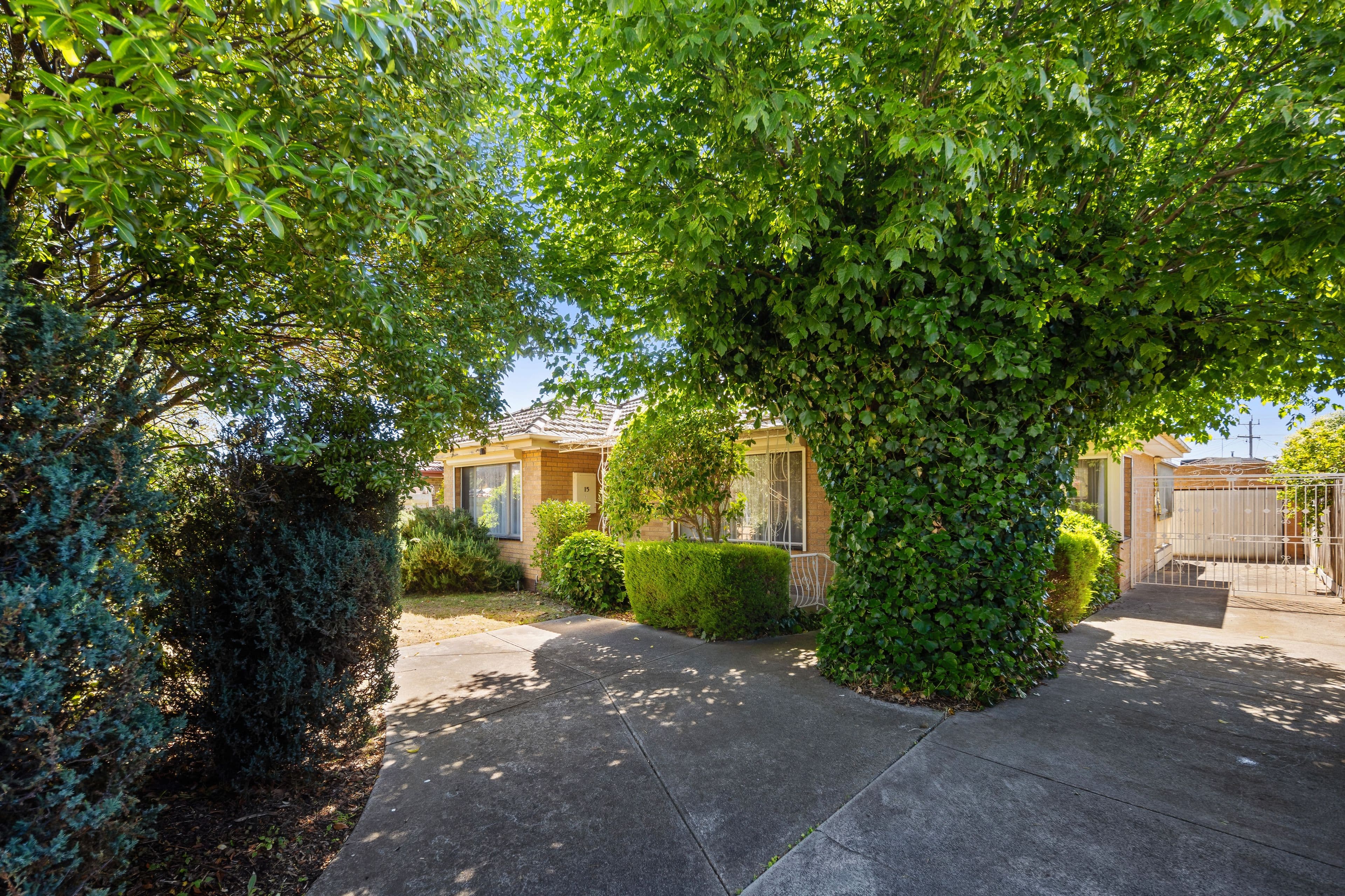 15 Delta Court, Thomastown VIC 3074, Thomastown - Thumbnail 2