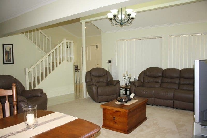 6 Hovea Court, SHAILER PARK QLD 4128, Shailer Park - Thumbnail 3