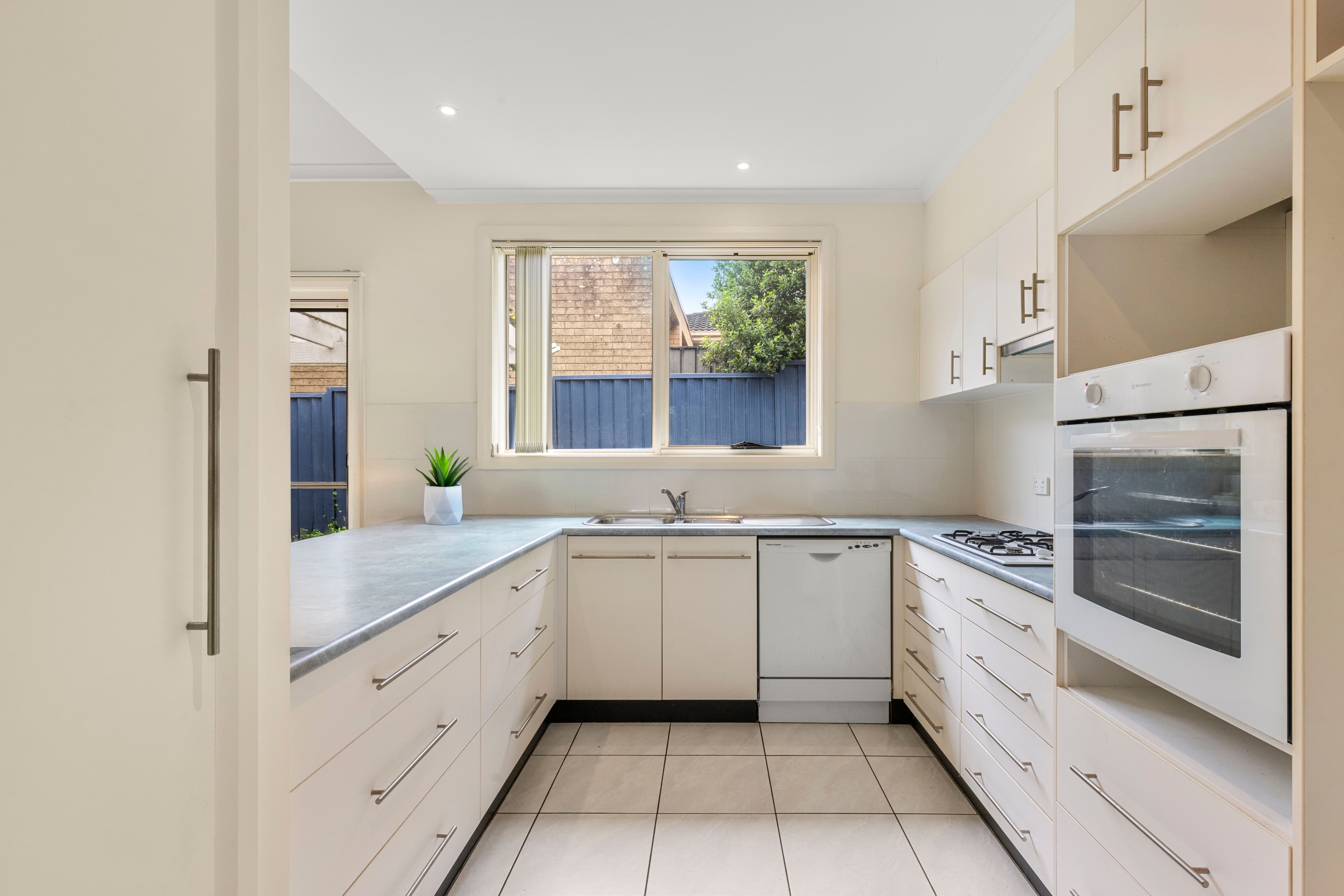 1 Windsor Drive, Berry NSW 2535, Berry - Thumbnail 4