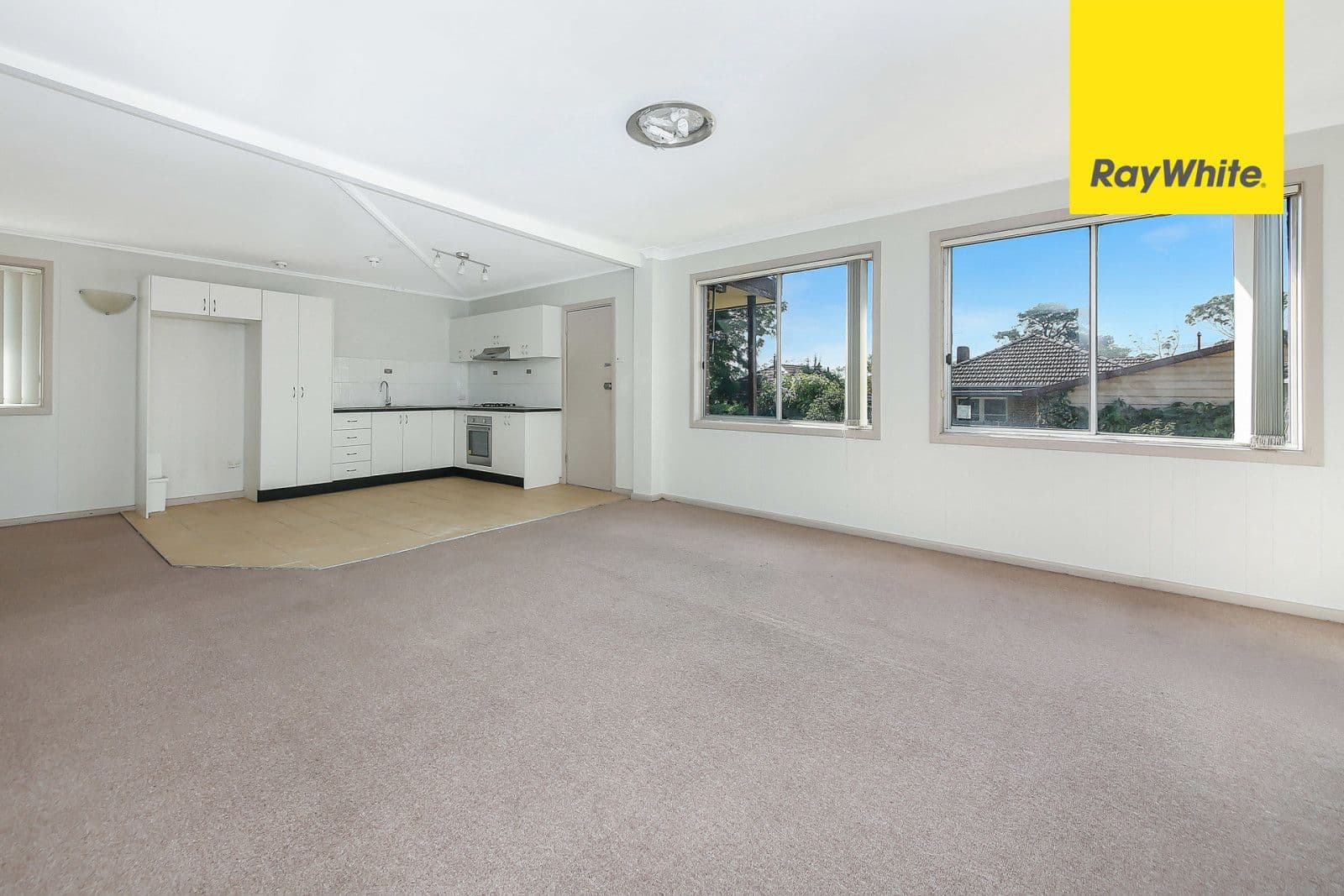 74 Shenstone Road, Riverwood - Thumbnail 2
