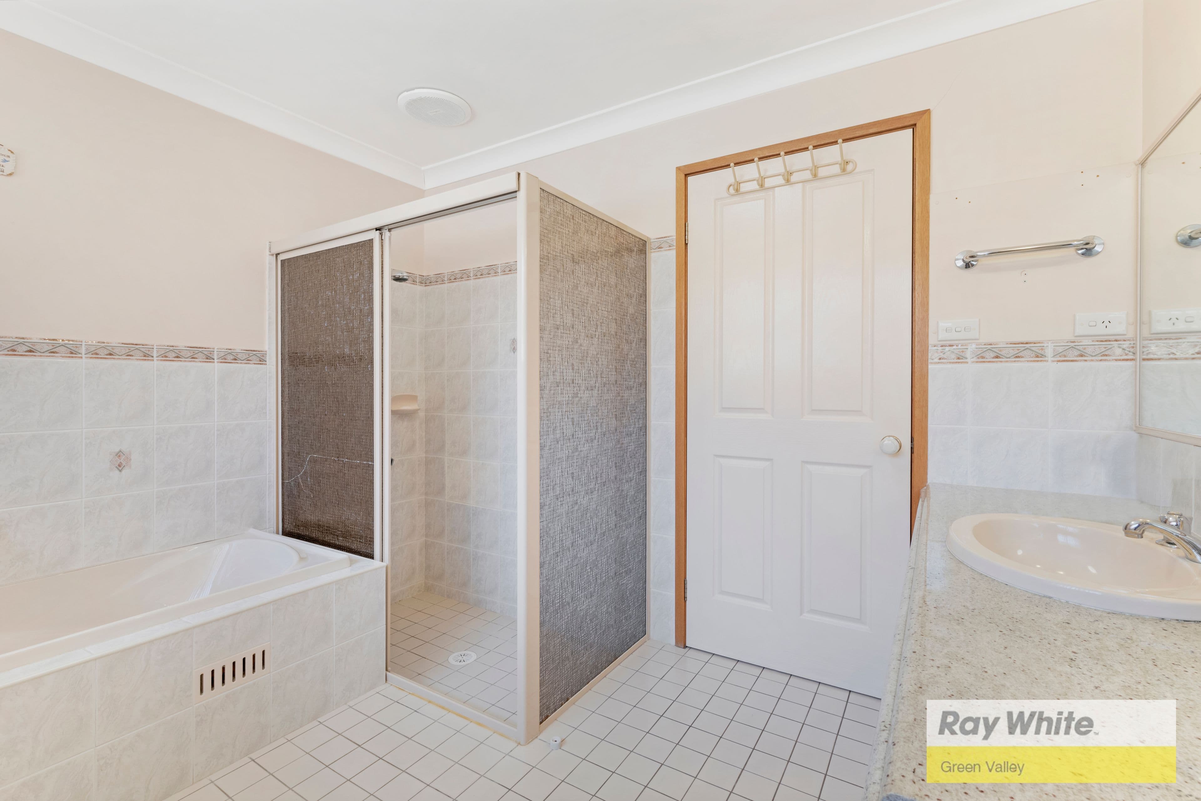 10 Marina Cresent, Cecil Hills NSW 2171, Cecil Hills - Thumbnail 5