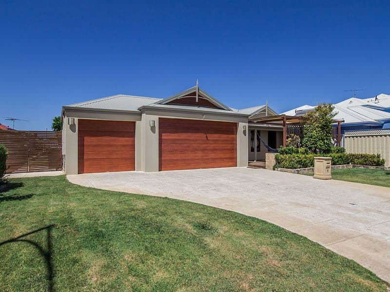 4 Crevalle Way, ROCKINGHAM WA 6168, Rockingham - Image 1