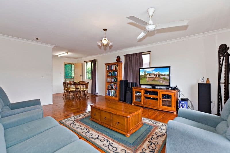 13 Tarcoola Street, ROCHEDALE SOUTH QLD 4123, Rochedale South - Thumbnail 2