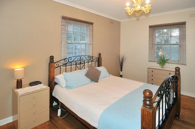 33 Adeline Street, GREENSBOROUGH VIC 3088, Greensborough - Thumbnail 6