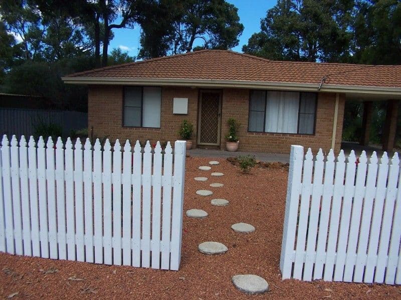 10 Hovea Crescent, WALLISTON WA 6076, Walliston - Thumbnail 2