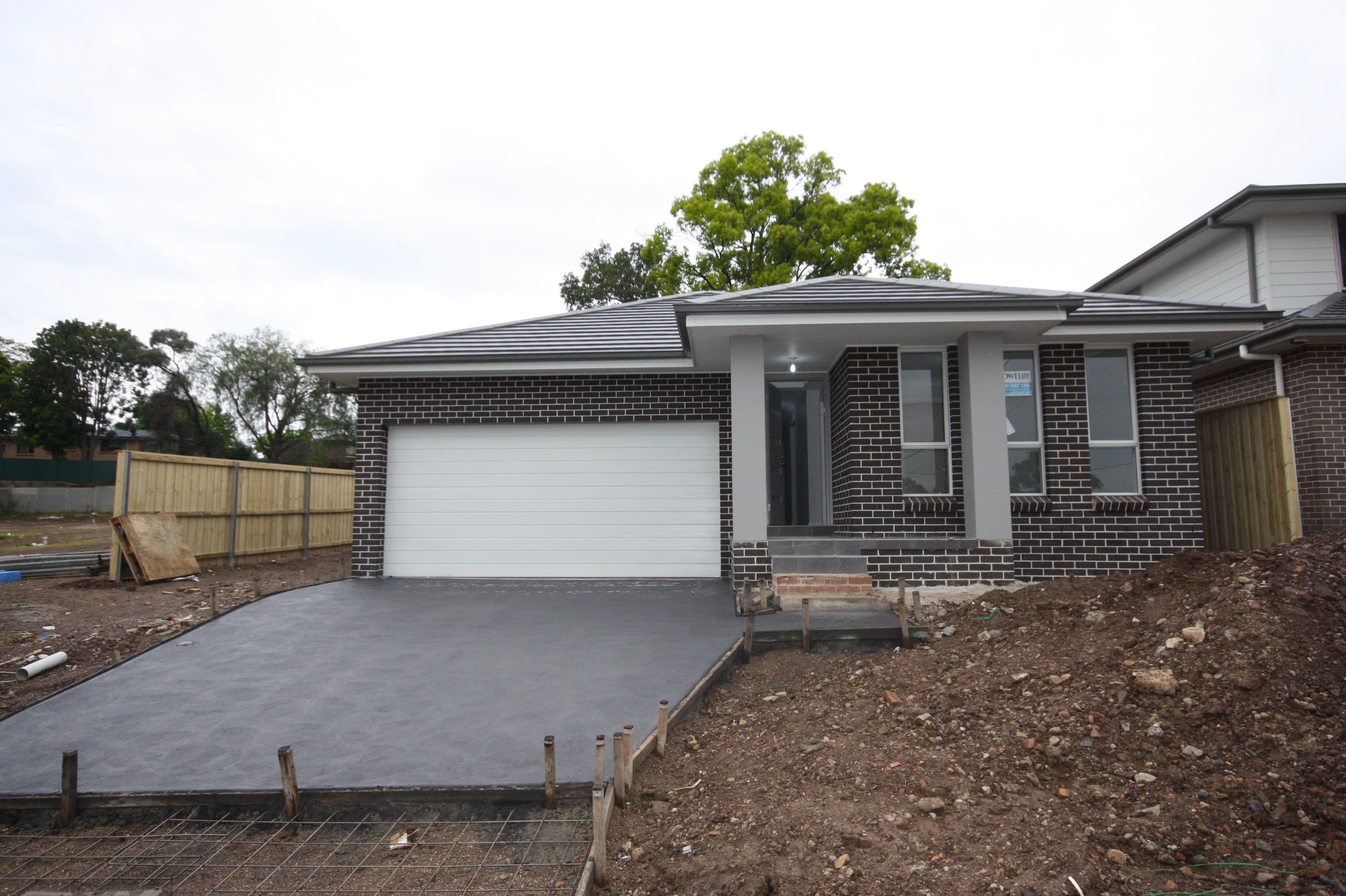 Minto NSW 2566, Minto - Image 1