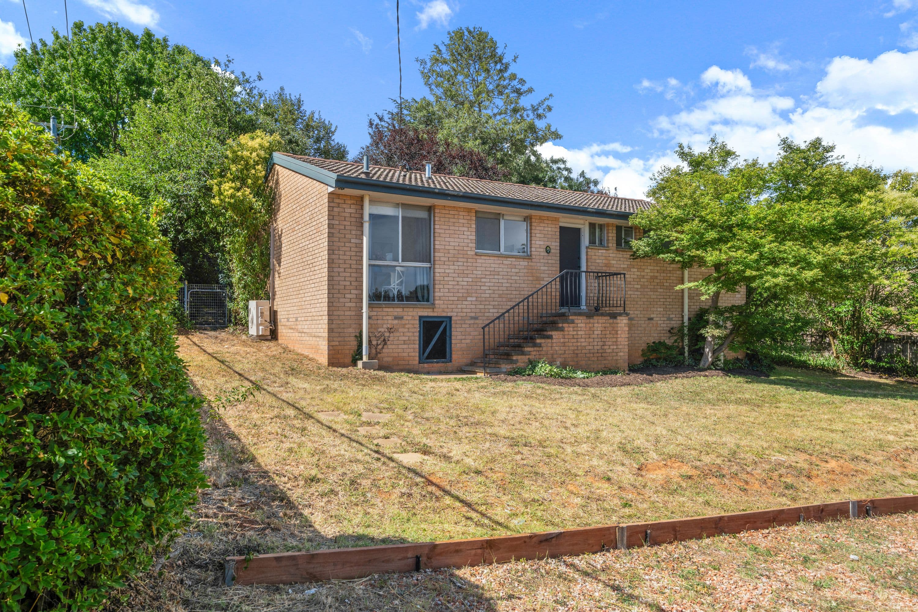 4 Lelta Place, Giralang ACT 2617, Giralang - Image 1