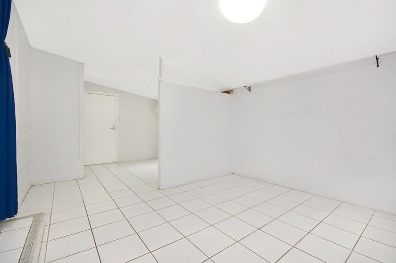 10 Keenan Street, OONOONBA QLD 4811, Oonoonba - Thumbnail 7