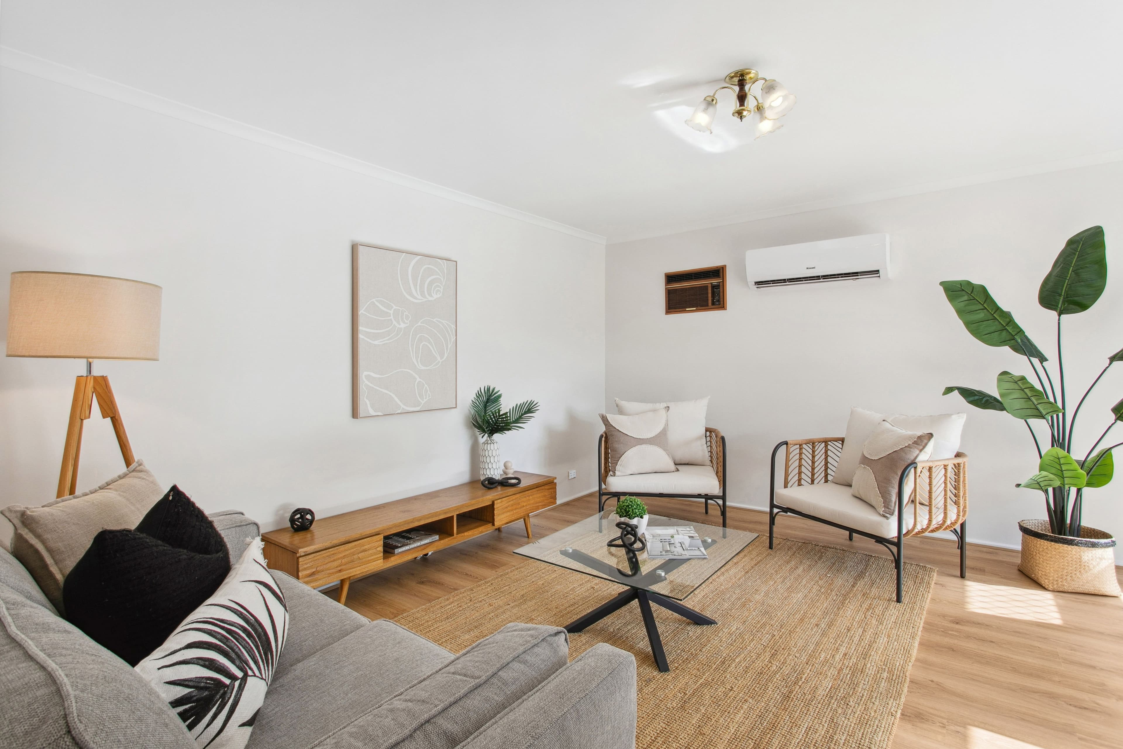 8 Julie Street, Aberfoyle Park SA 5159, Aberfoyle Park - Thumbnail 4