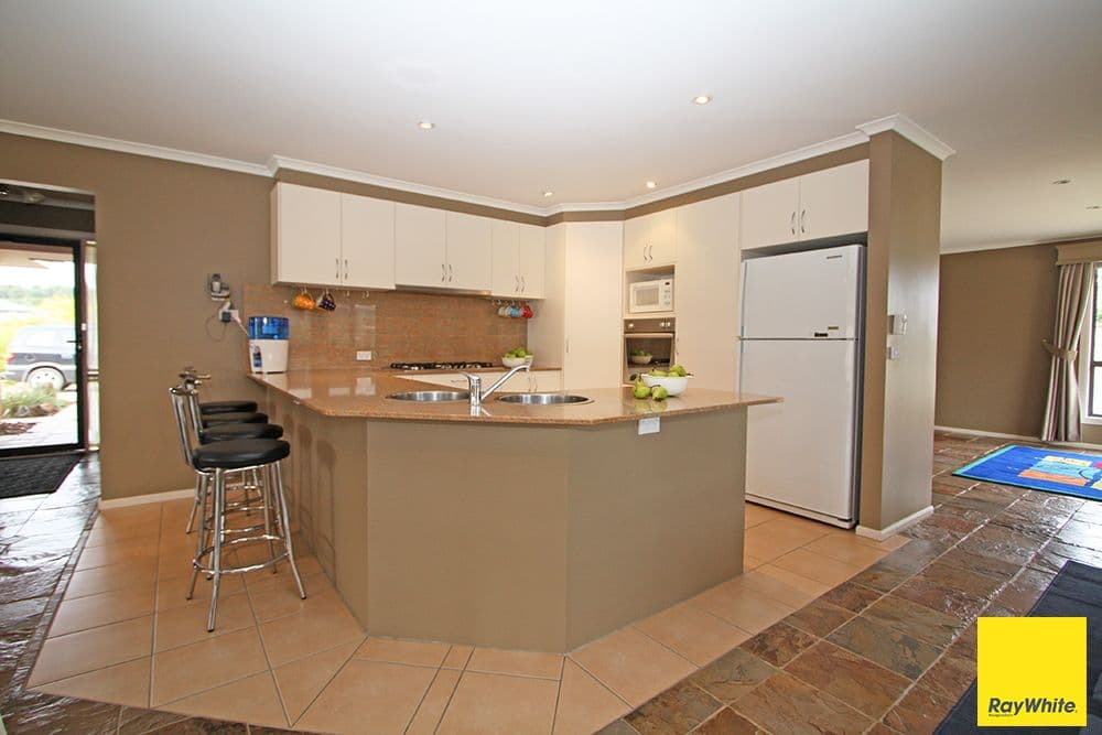 21 Eyre Street, Bungendore - Thumbnail 2