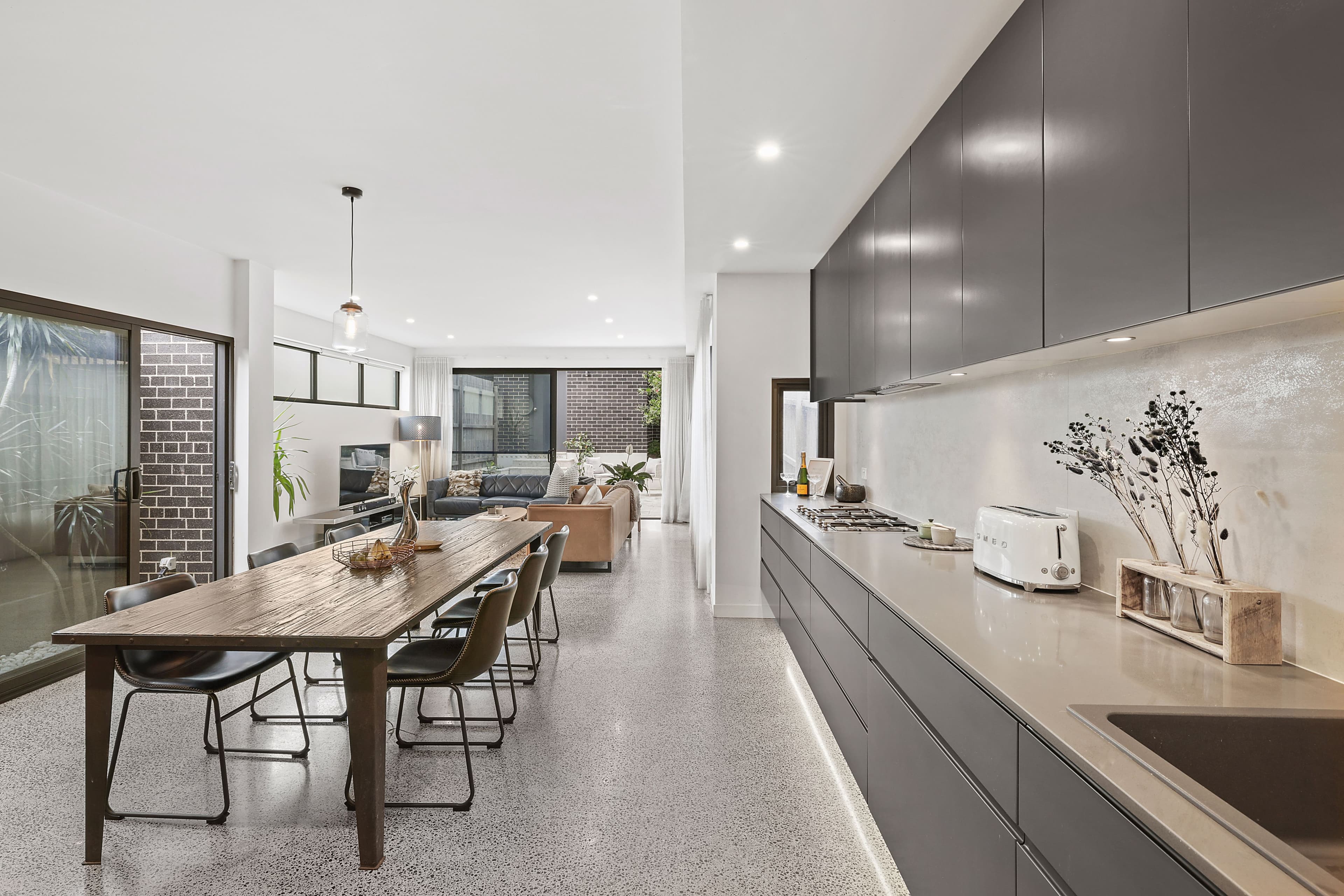 37 Darley Street, Newtown NSW 2042, Newtown - Image 1