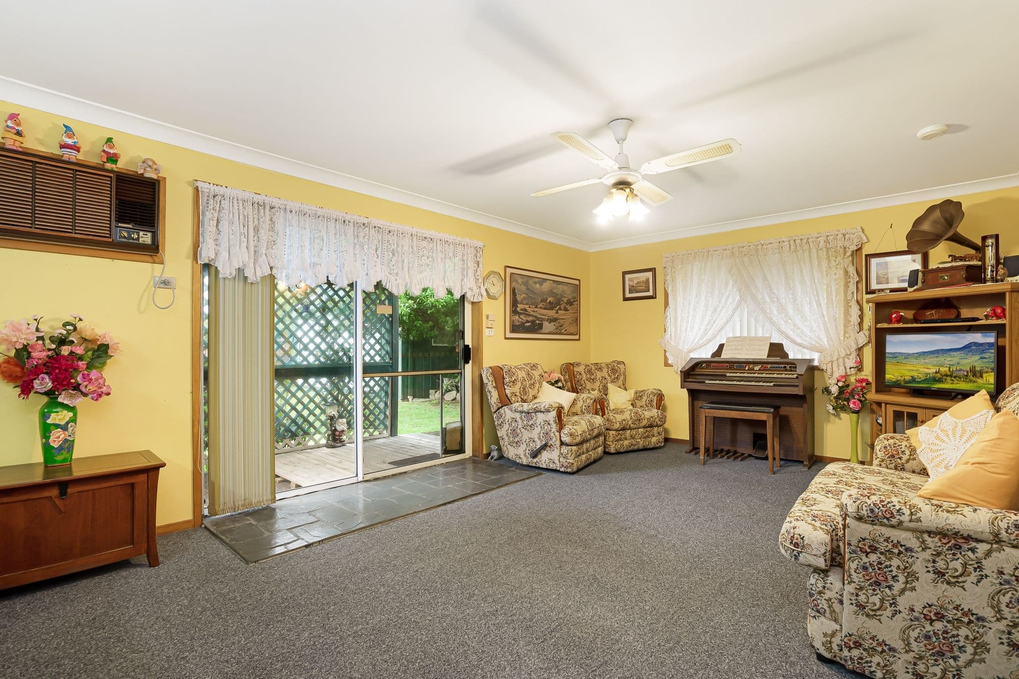 13 Fairfax Street, Rutherford NSW 2320, Rutherford - Thumbnail 3