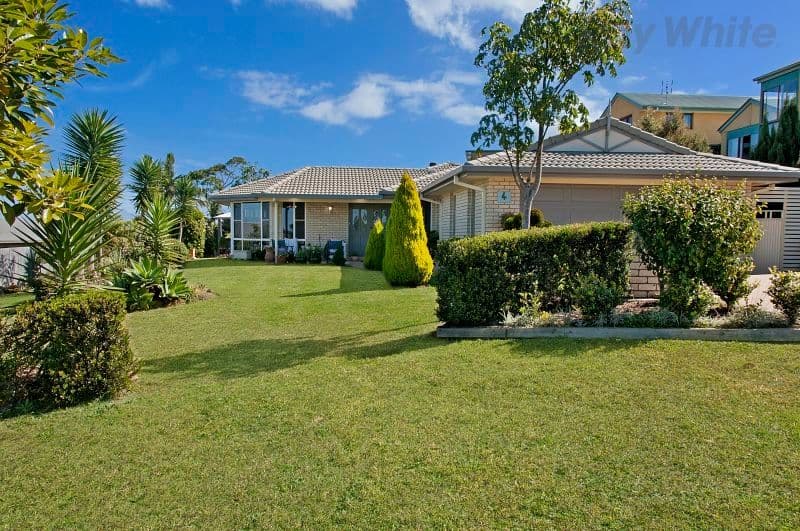 4 Snowwood Avenue, Maleny QLD 4552, Maleny - Image 1