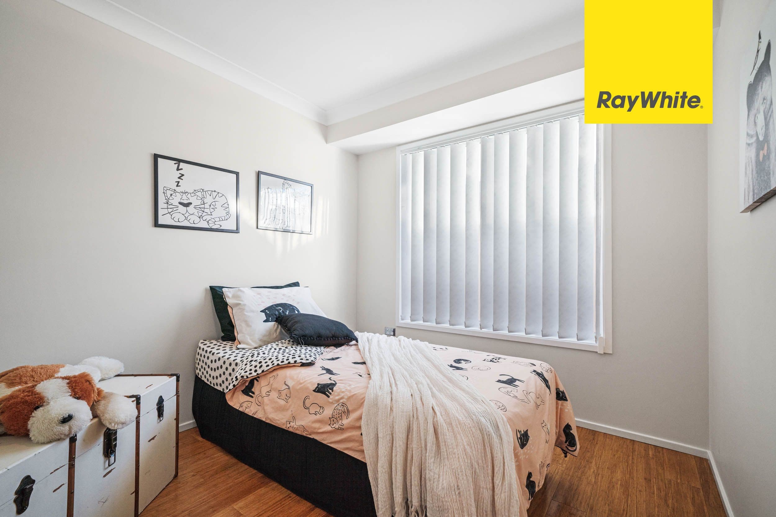 28 Kirsty Crescent, Hassall Grove - Thumbnail 7