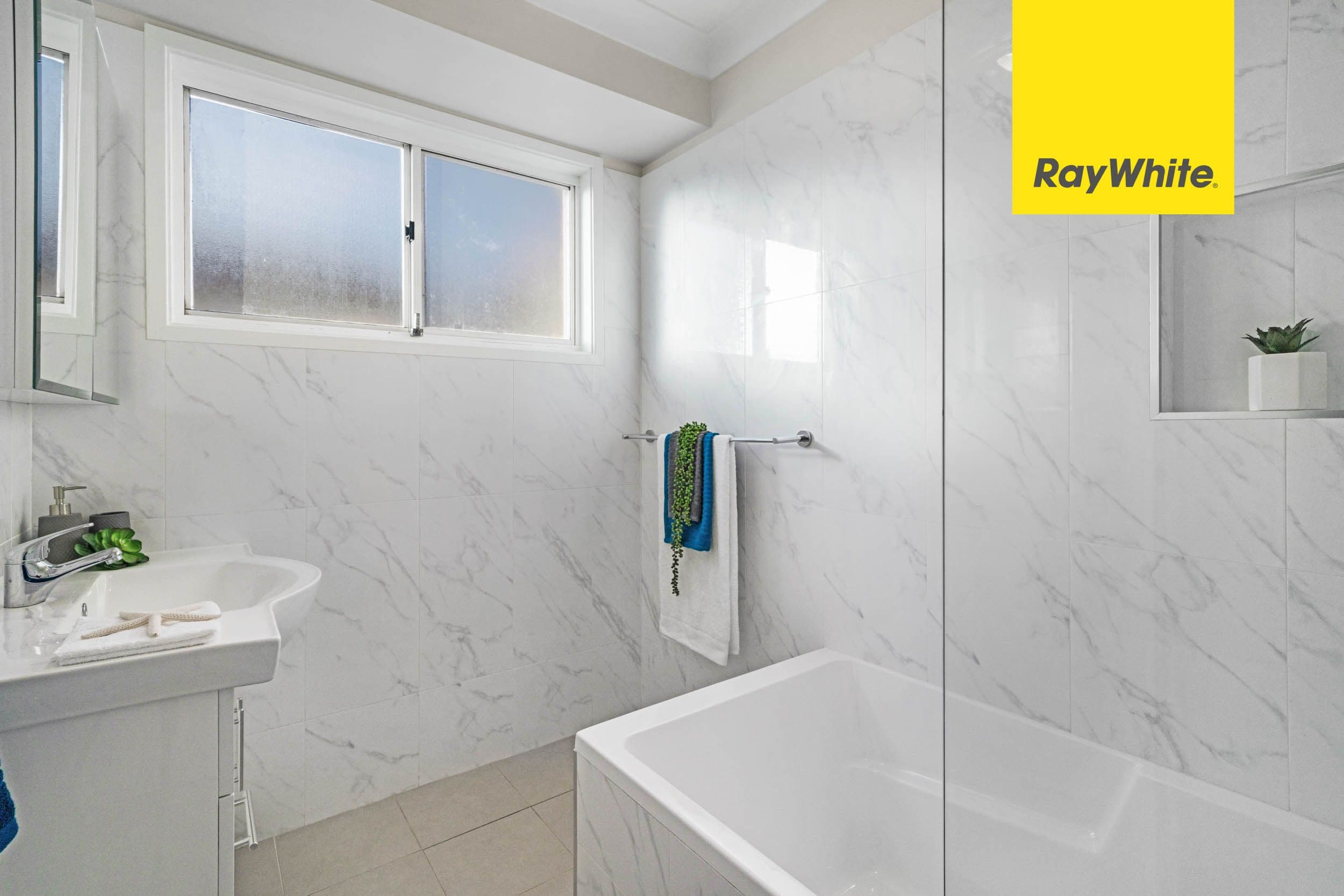 28 Kirsty Crescent, Hassall Grove - Thumbnail 8