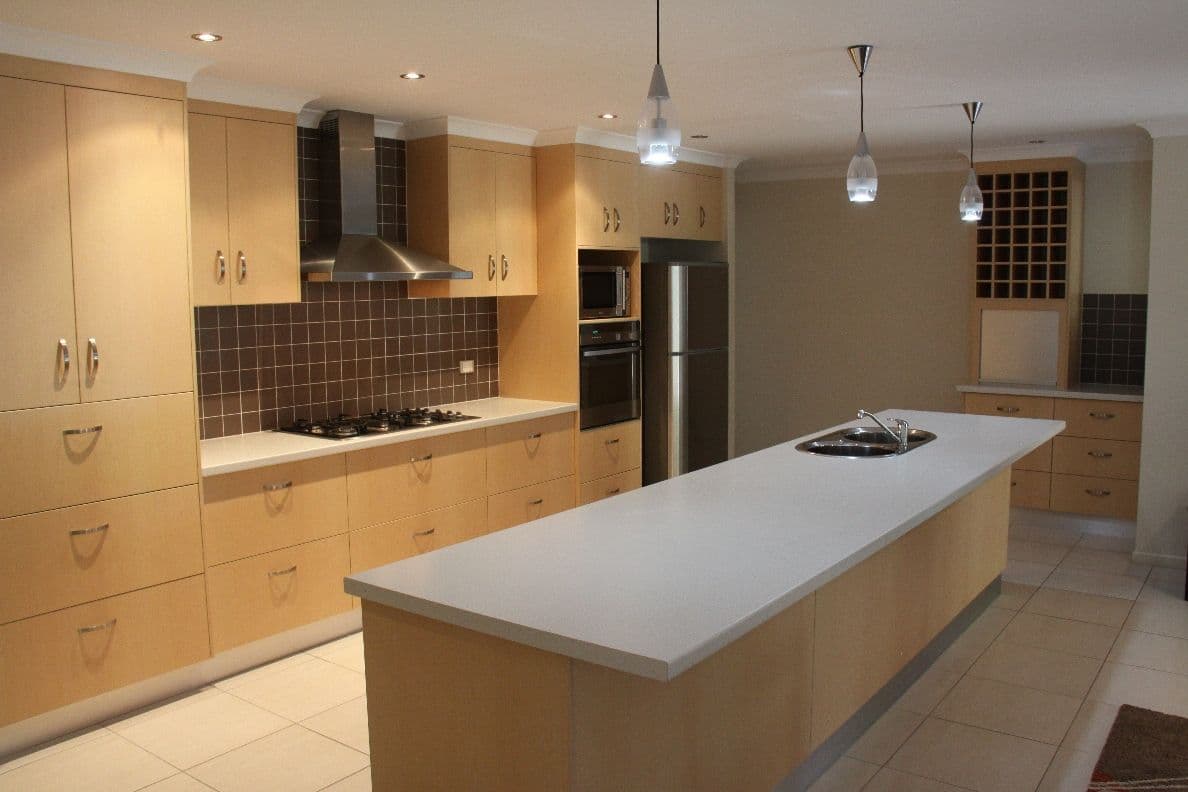 14 Lighthouse Drive, BOYNE ISLAND QLD 4680, Boyne Island - Thumbnail 6