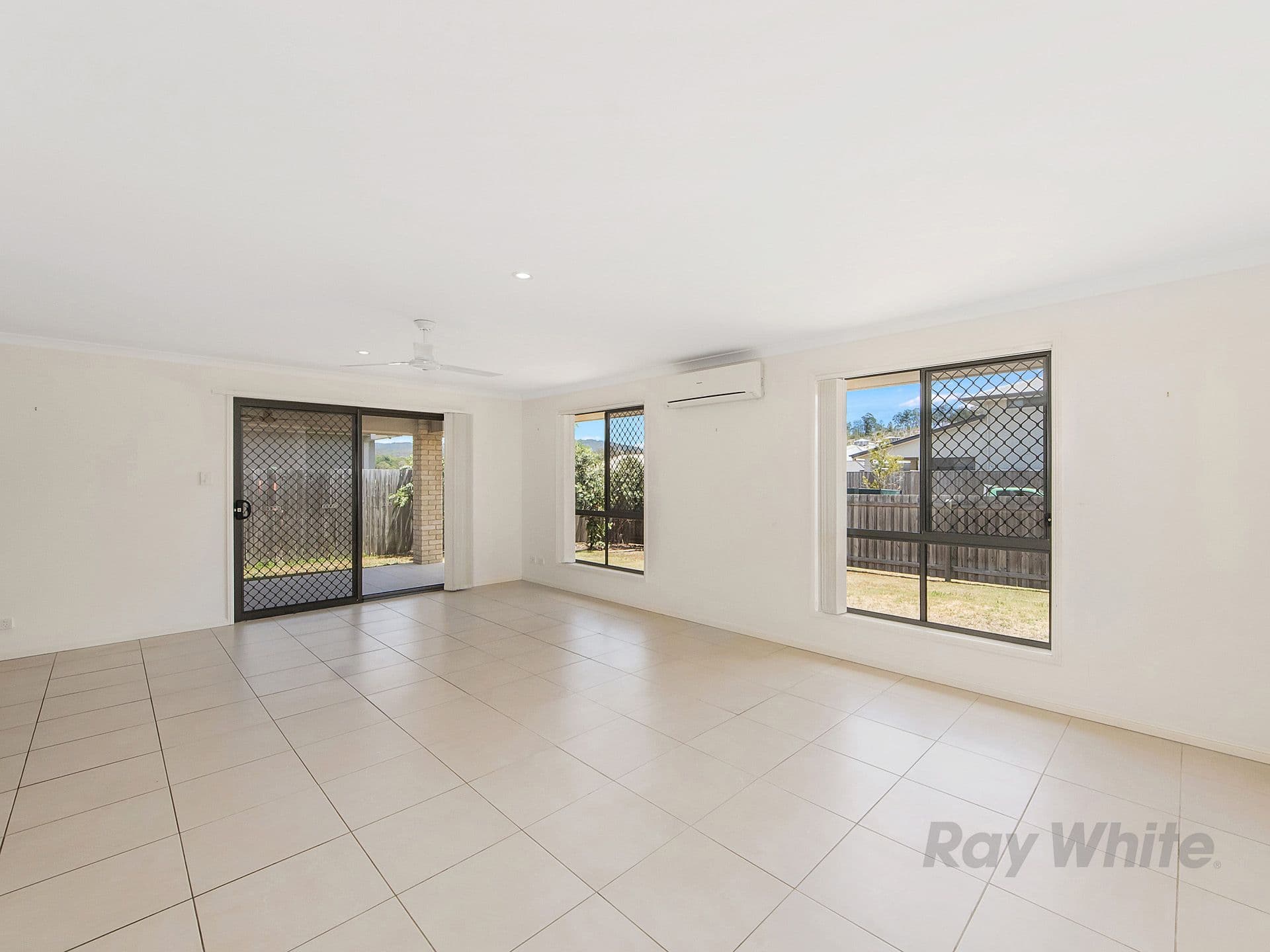 8 Merivale Avenue, Ormeau Hills QLD 4208, Ormeau Hills - Thumbnail 8