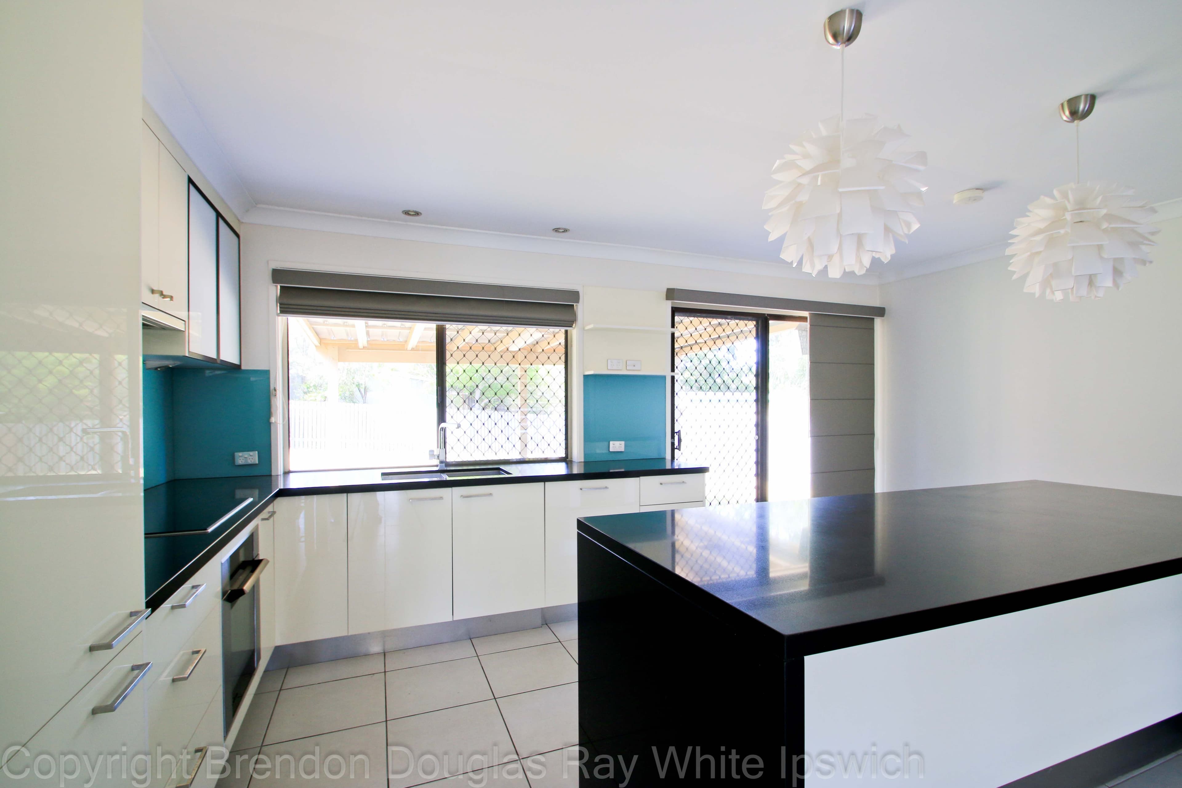 16 Thomas Street, Flinders View QLD 4305, Flinders View - Thumbnail 3