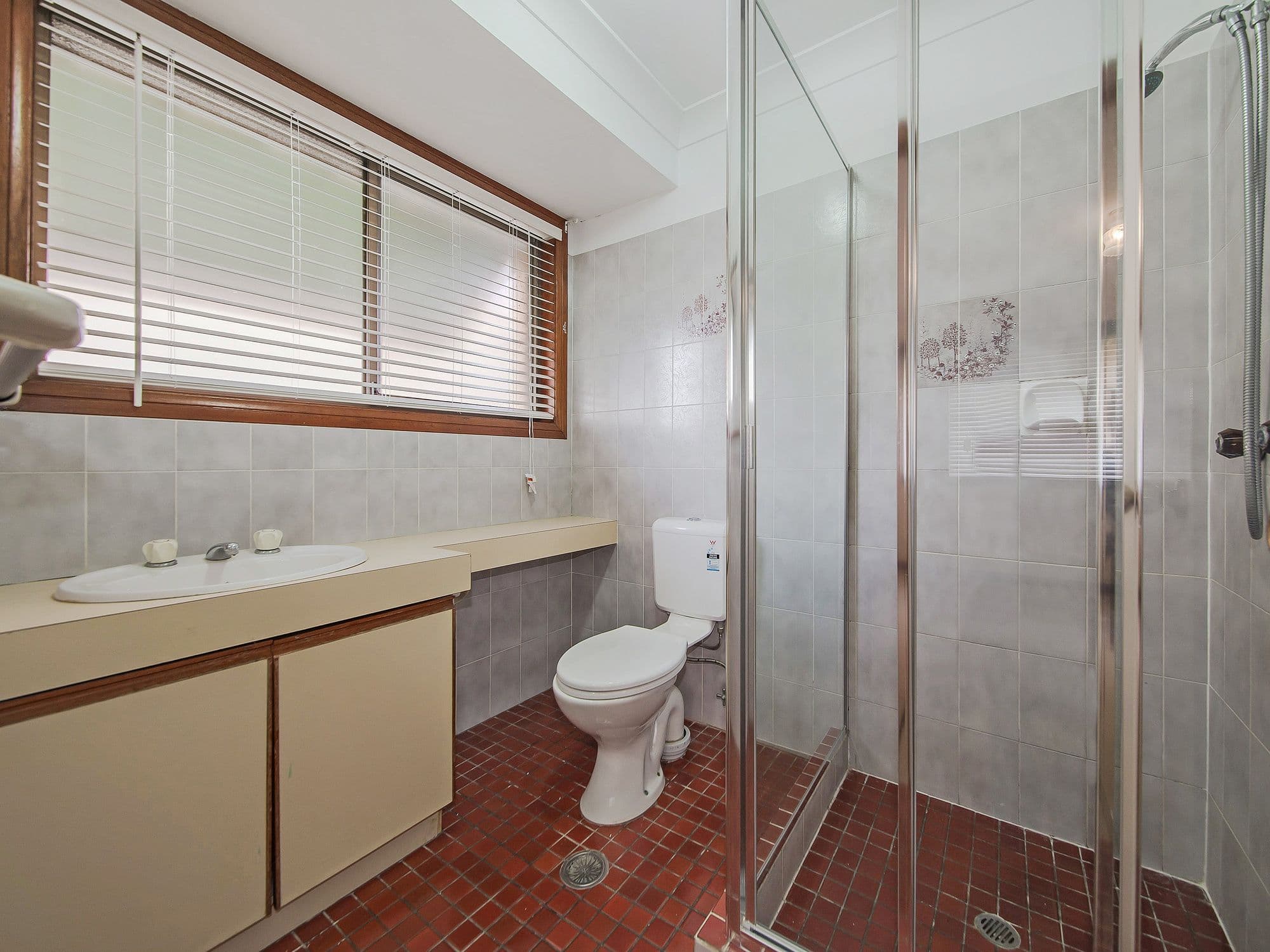 84 Kilmorey Street, Carindale QLD 4152, Carindale - Thumbnail 6