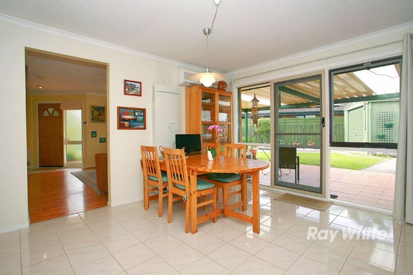 2 Josephine Avenue, CRANBOURNE NORTH VIC 3977, Cranbourne North - Thumbnail 5