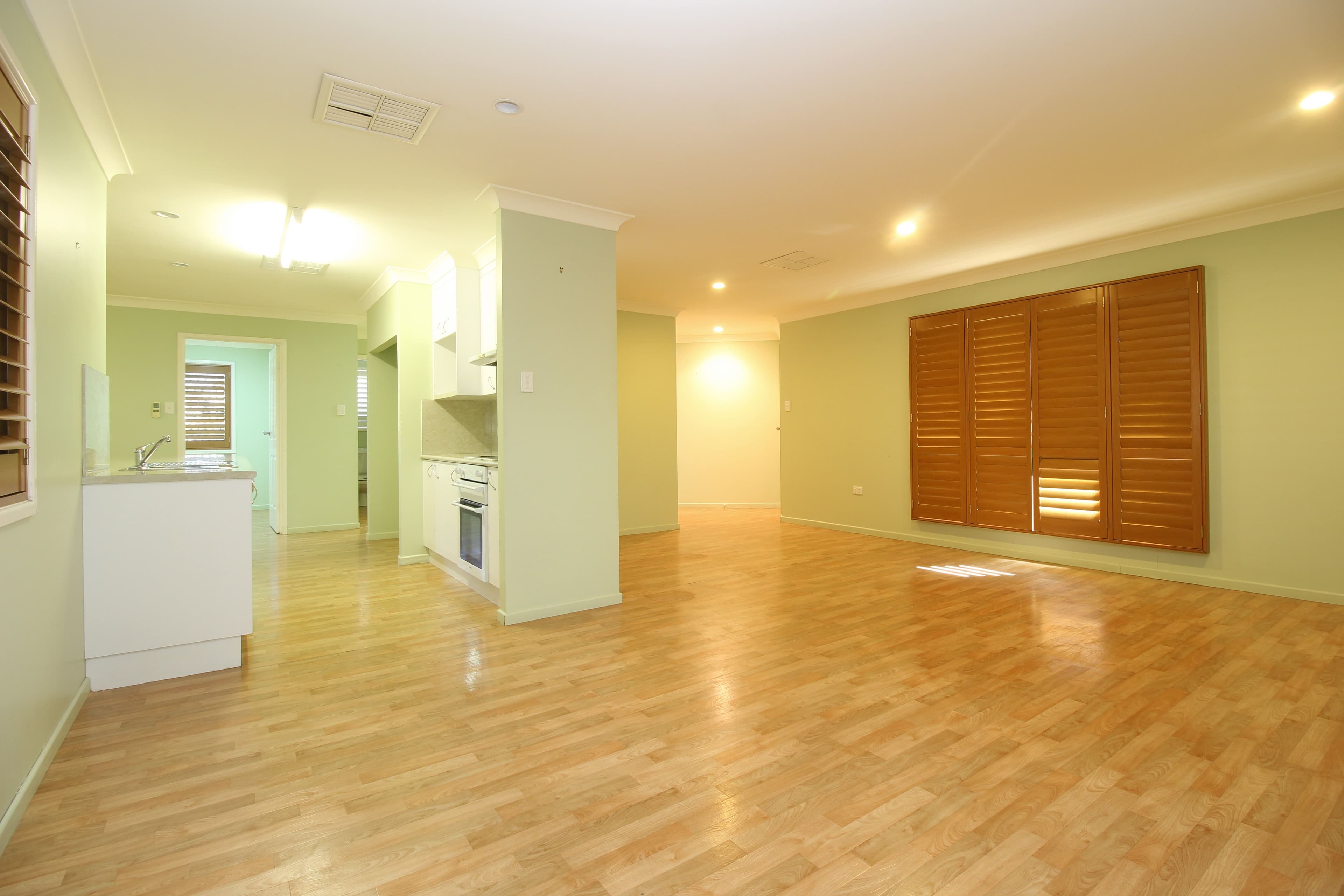 8 Stephanie Court, Emerald QLD 4720, Emerald - Thumbnail 6