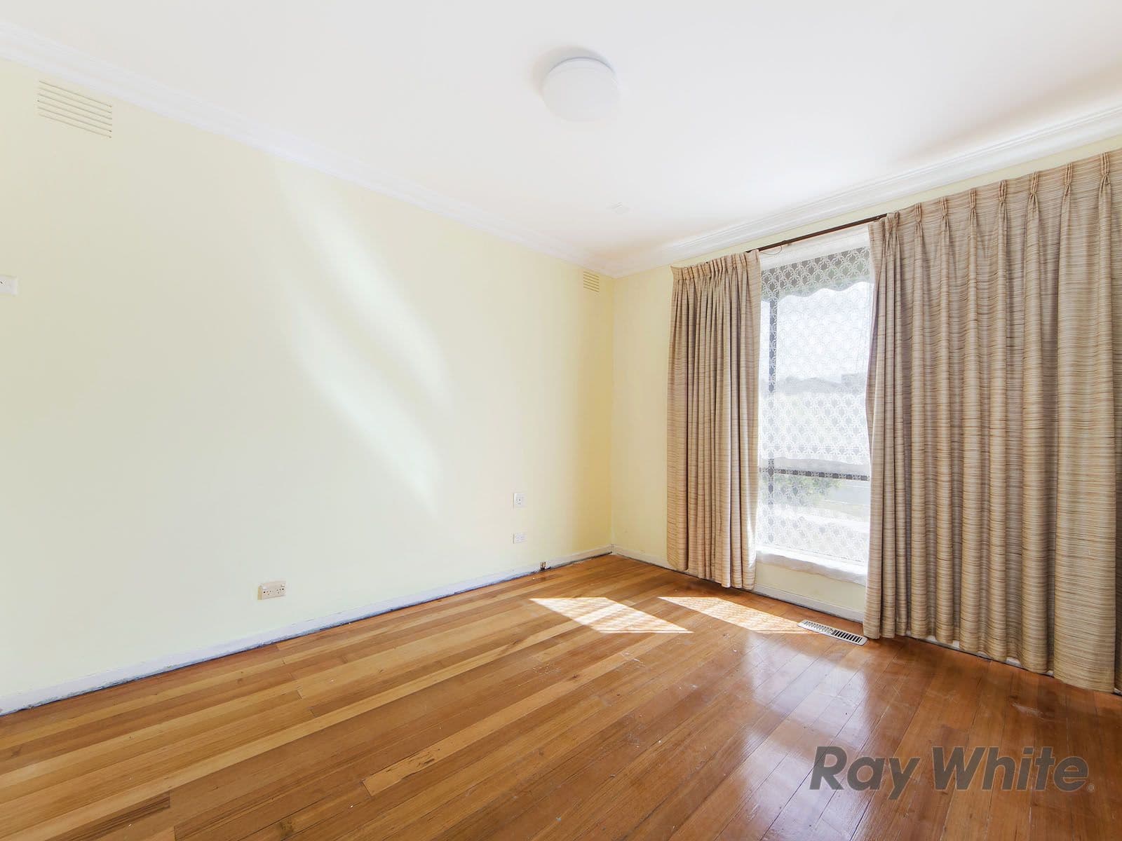 9 Nova Avenue, Deer Park VIC 3023, Deer Park - Thumbnail 5