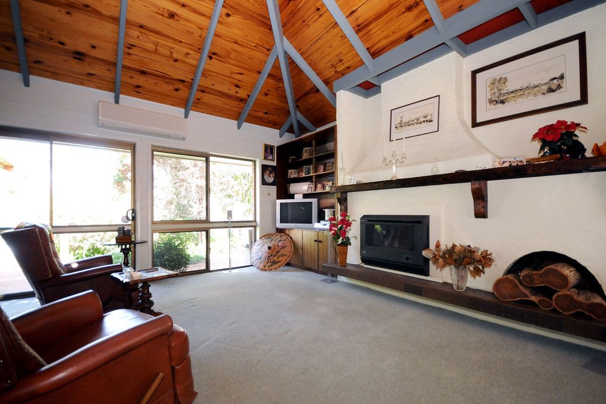 3 Niddrie Drive, MIDDLE RIDGE QLD 4350, Middle Ridge - Thumbnail 2