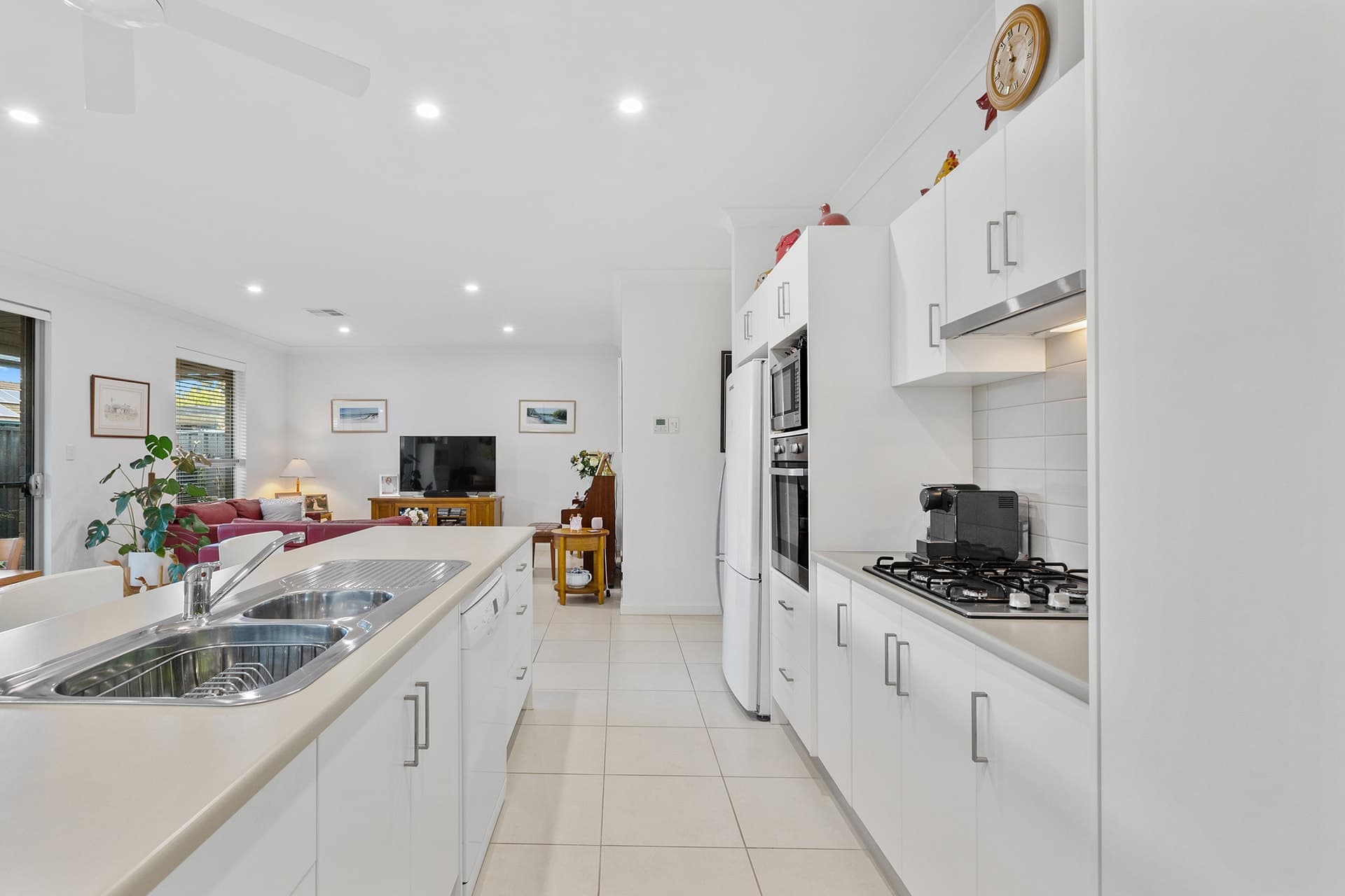12/2 Miami Court, Fulham Gardens - Thumbnail 3