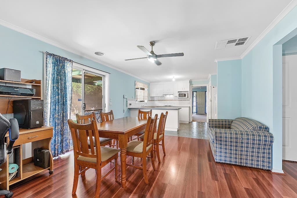 72 Rowes Road, Werribee, VIC, 3030, Werribee - Thumbnail 3